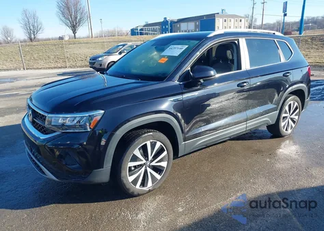 2022 Volkswagen Taos 1.5T Se z USA, uszkodzony, nr VIN 3VVLX7B28NM087748